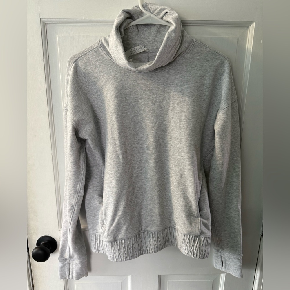 Lululemon Stress Less Gray Pullover Sweatshirt Cowl Neck Woman’s Size 4